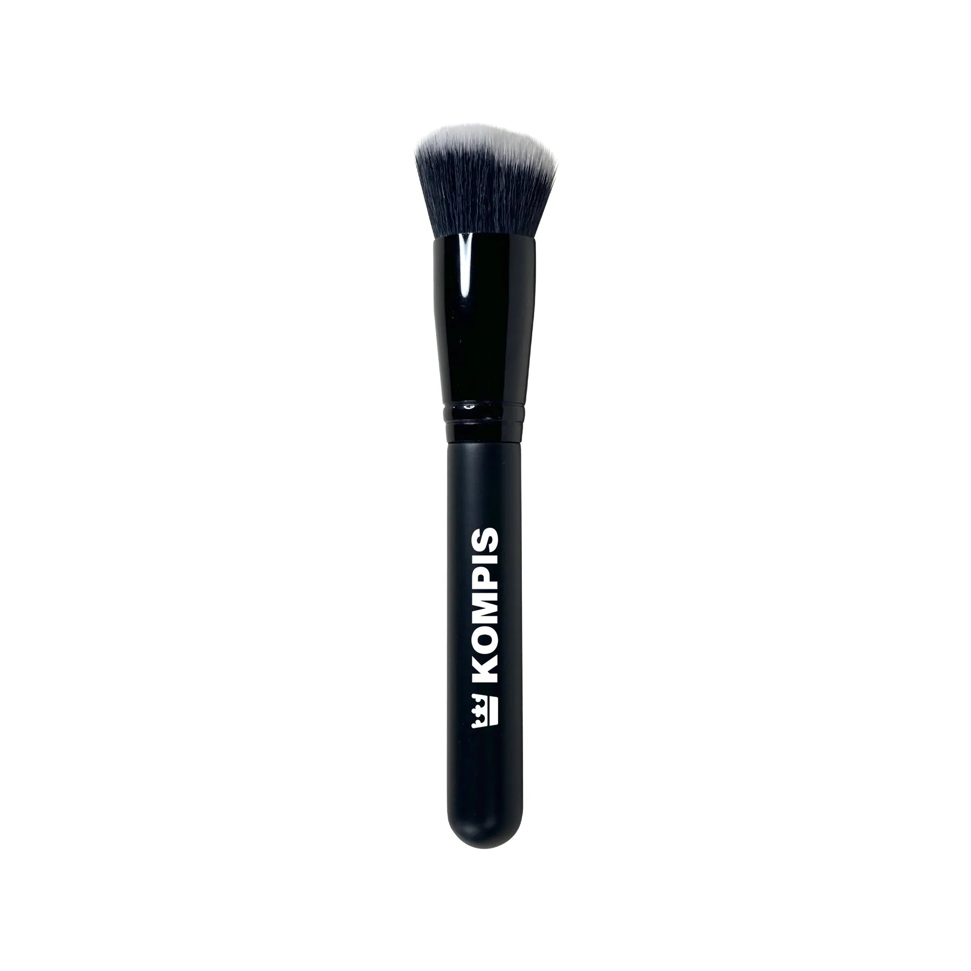 Stipple & Blend Foundation Brush.png